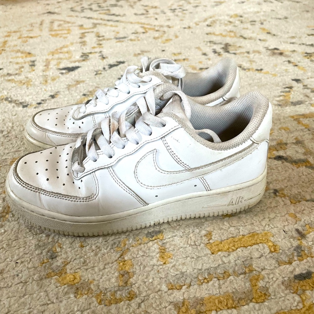Nike low tops